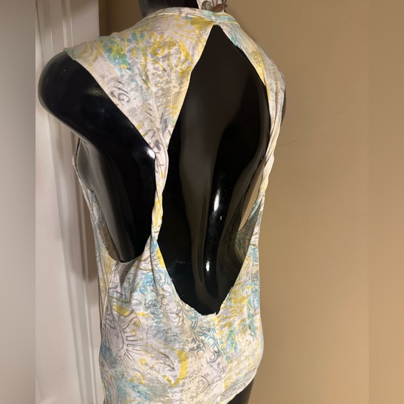 Gorgeous Harley Davidson Open Back Tank Top - Picture 5 of 7